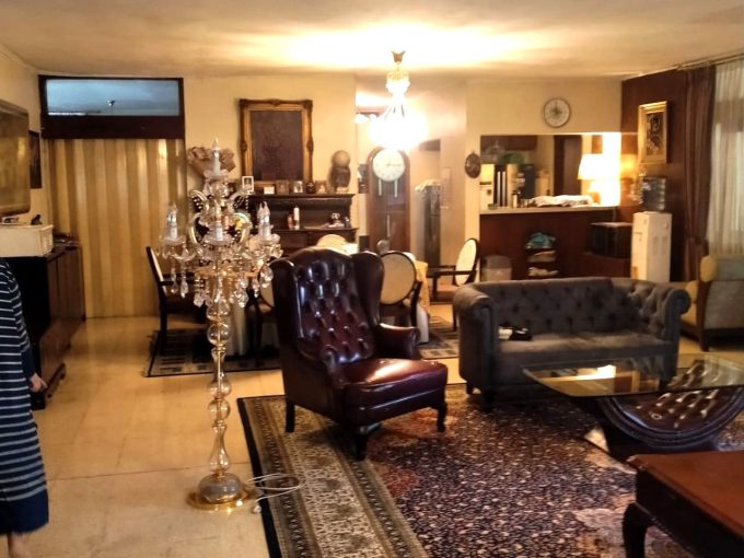 Ruang keluarga rumah dijual di Kemang Jakarta Selatan
